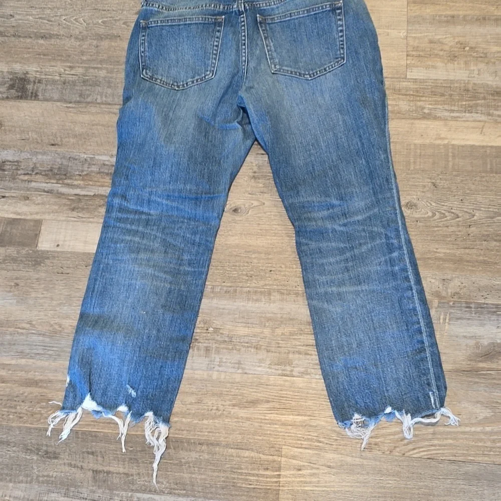 J.CREW | Slim Broken-In Boyfriend Denim Jeans| Size 26P​ - Picture 9 of 11